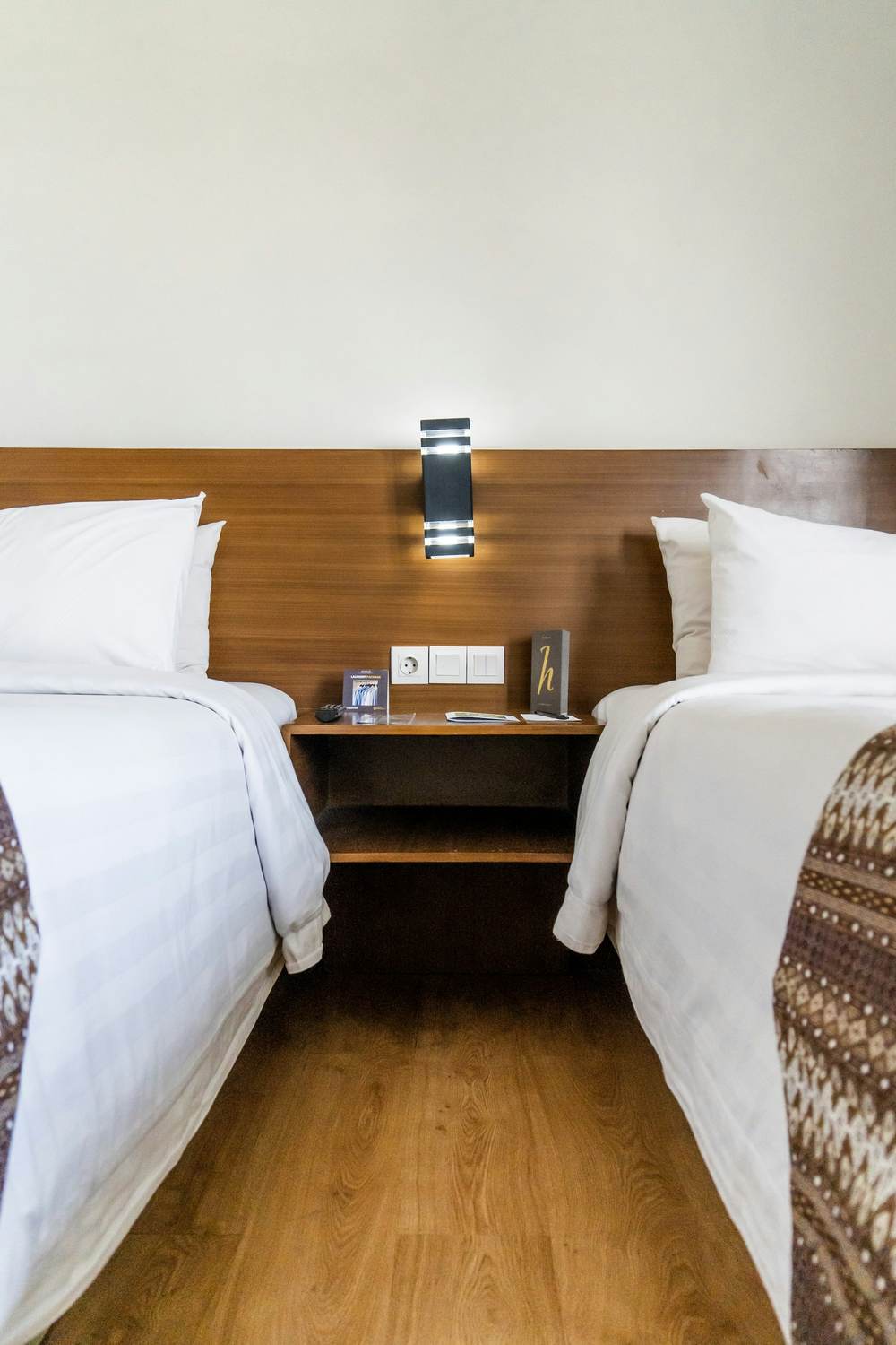Template twin room with two beds